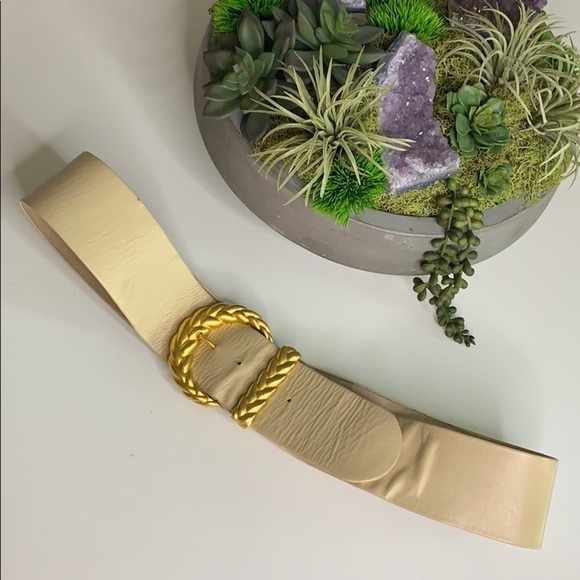 Vintage Wide Leather Cream Belt with circle weave Gold buckle - Picture 1 of 8
